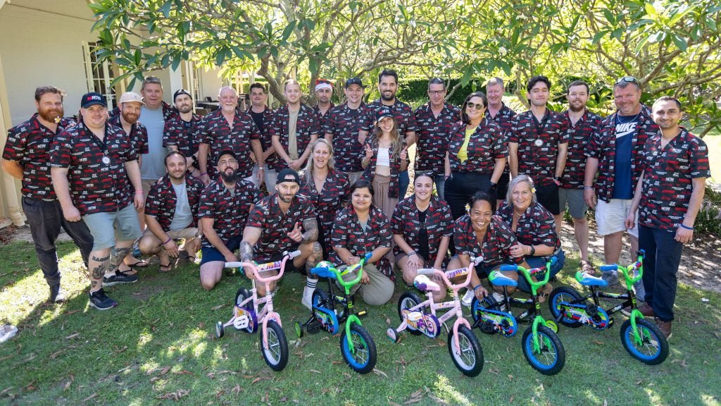 Metro Express building bikes for the Pyjama Foundation